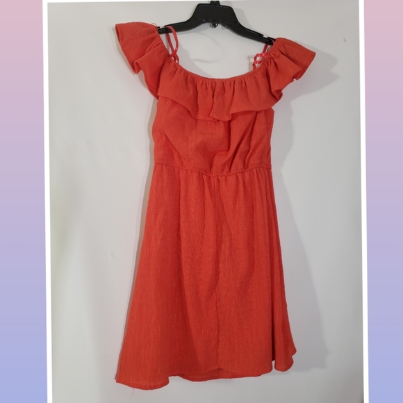 🍊City Studio Off the shoulder dress🍊 - Picture 4 of 6